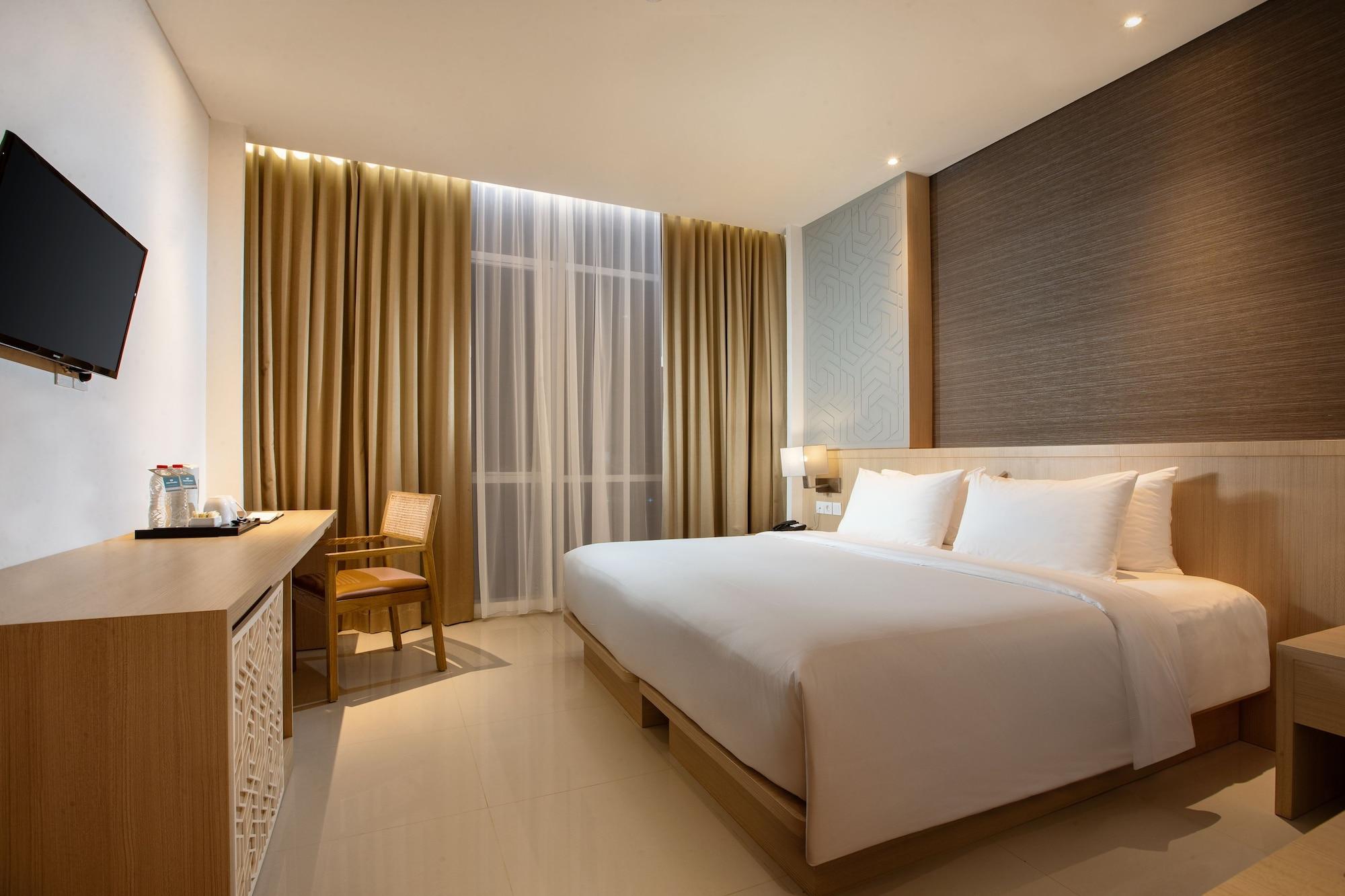 Hotel Santika Gresik Exterior foto